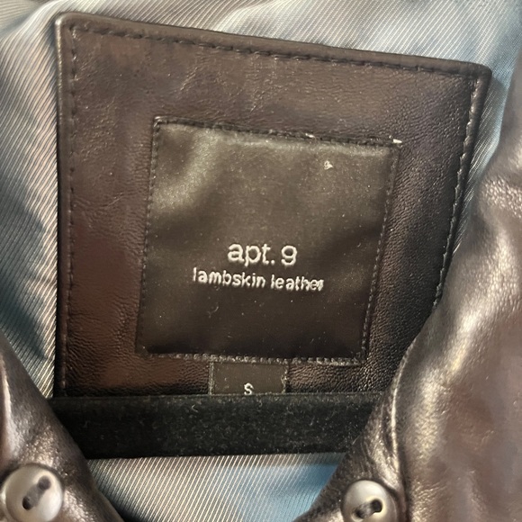 SOLD ON DEPOP - Picture 2 of 3